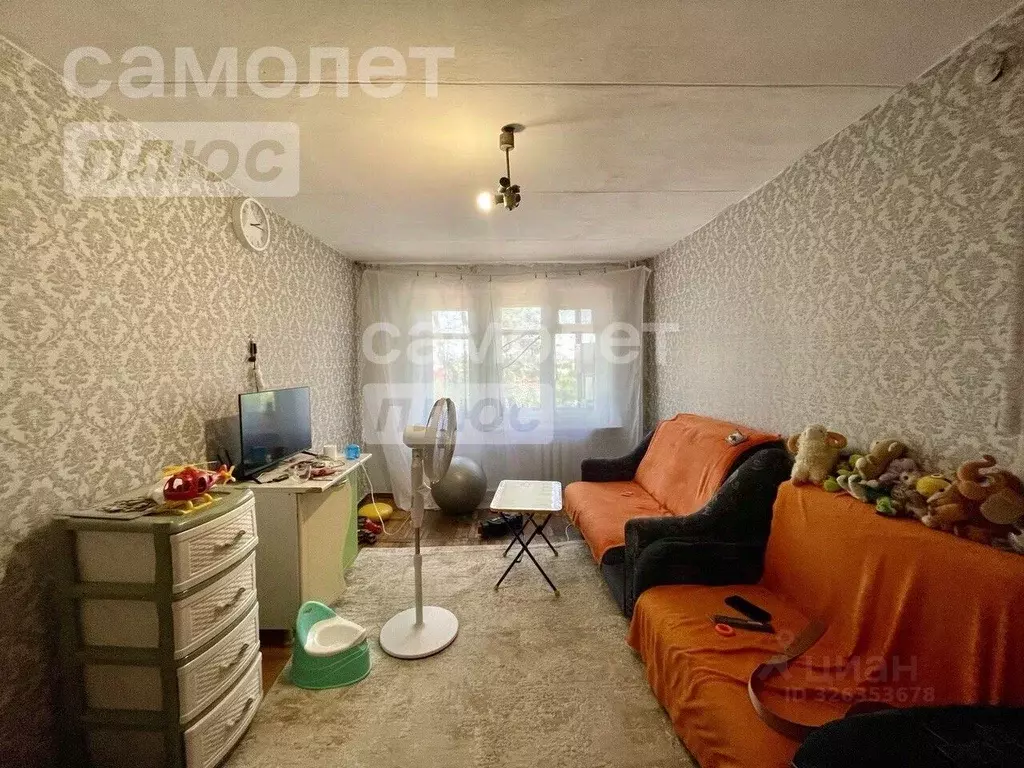 3-к кв. Краснодарский край, Приморско-Ахтарск ул. Комиссара Шевченко, ... - Фото 1