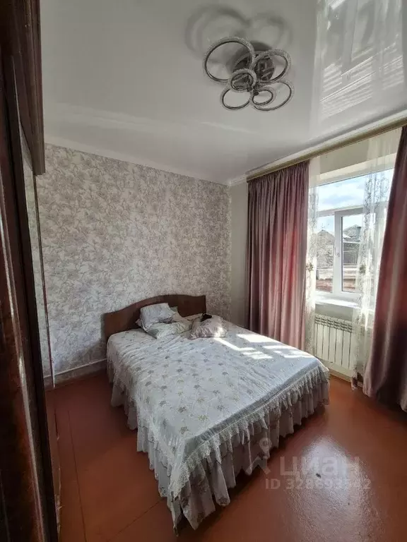 Дом в Ростовская область, Батайск Ленинградская ул. (207 м) - Фото 1