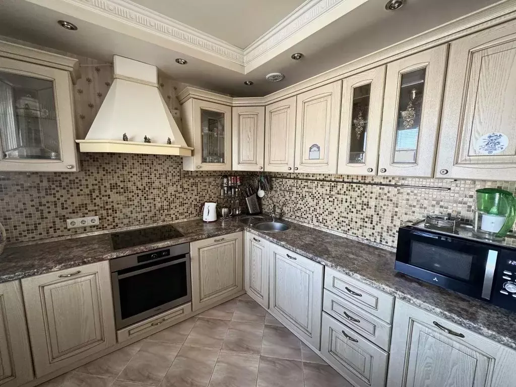 3-к кв. Москва Окская ул., 3К1 (78.4 м) - Фото 1