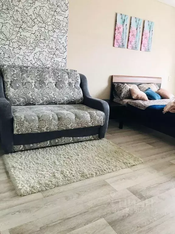 1-к кв. Омская область, Омск Средняя ул., 5/1 (30.0 м) - Фото 2