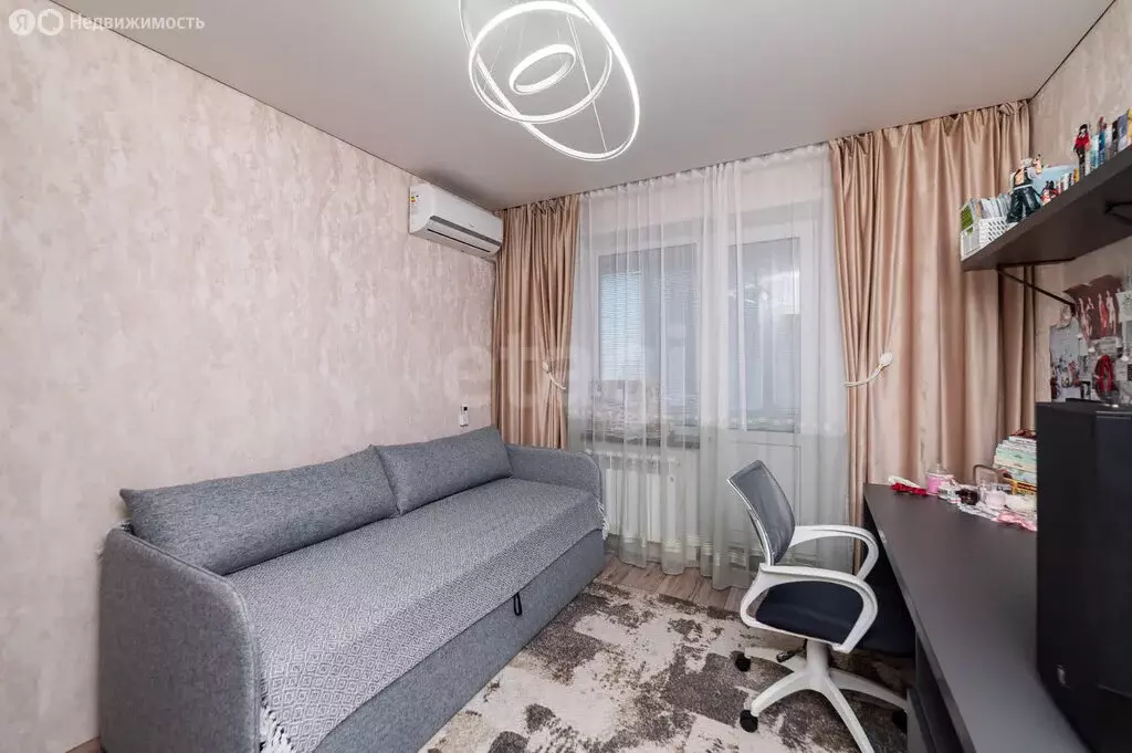 3-комнатная квартира: Курган, улица Бурова-Петрова, 96 (62 м) - Фото 2