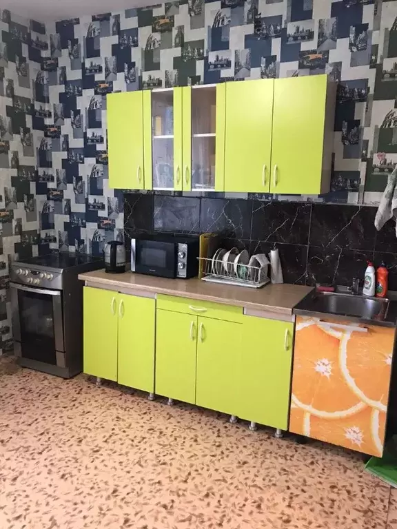 2-к кв. Красноярский край, Ачинск 4-й мкр, 42 (66.0 м) - Фото 2