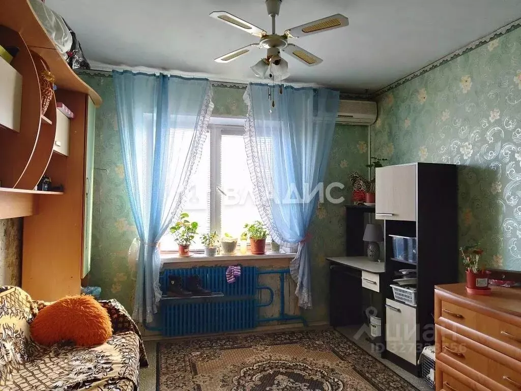 2-к кв. Волгоградская область, Волгоград ул. Кирова, 98А (50.2 м) - Фото 0