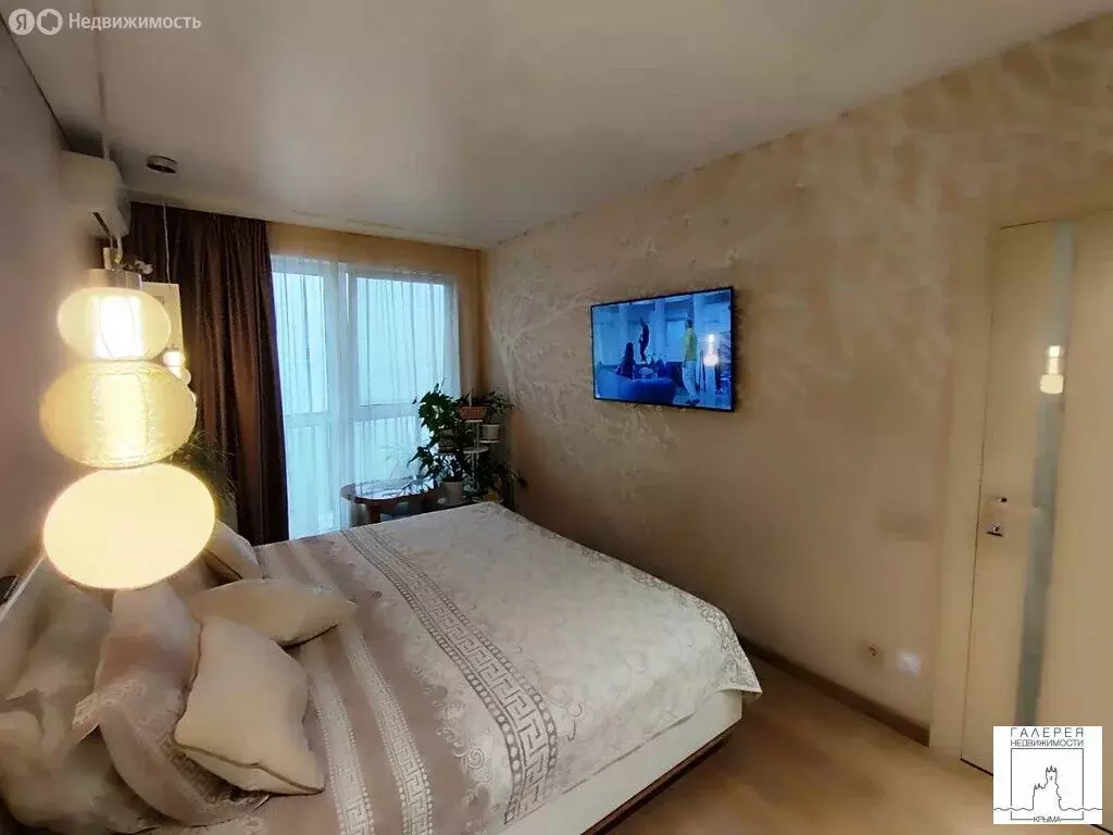 2-комнатная квартира: Республика Крым, муниципальный округ Ялта, ... - Фото 2