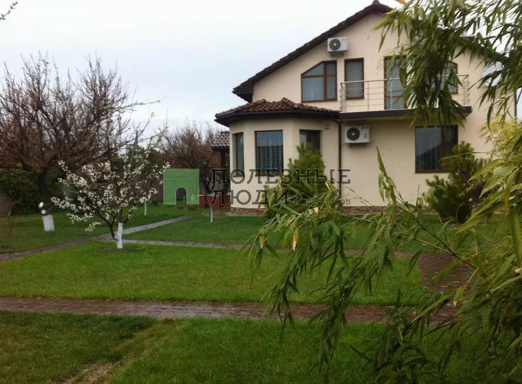 Дом в Бахчисарайский район, село Песчаное (239 м) - Фото 1