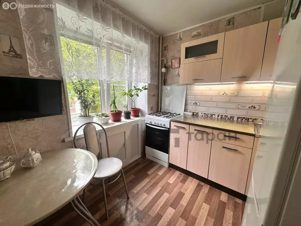 1-комнатная квартира: Челябинск, улица Героев Танкограда, 27А (30 м) - Фото 0
