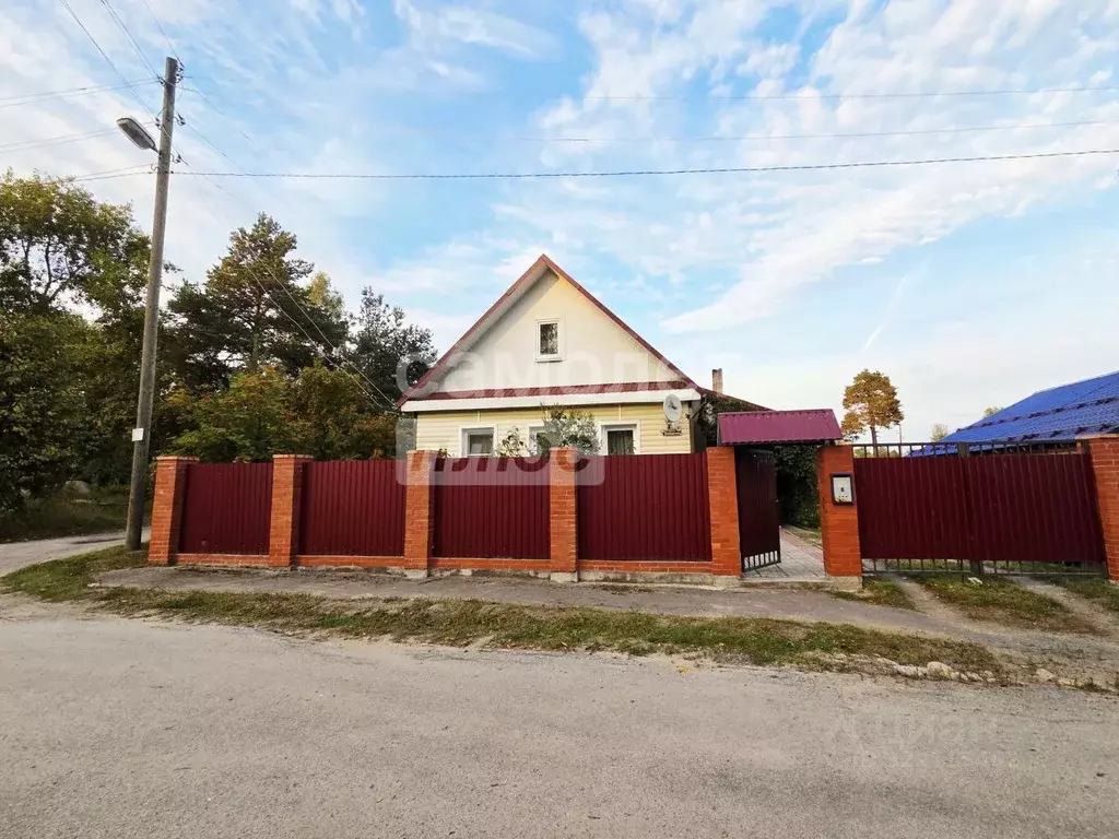 Дом в Карелия, Медвежьегорск Пионерский пер., 8 (79 м) - Фото 1