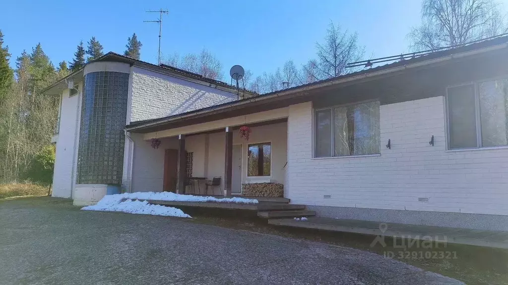 Дом в Ленинградская область, Выборгский район, Селезневское с/пос, ... - Фото 2