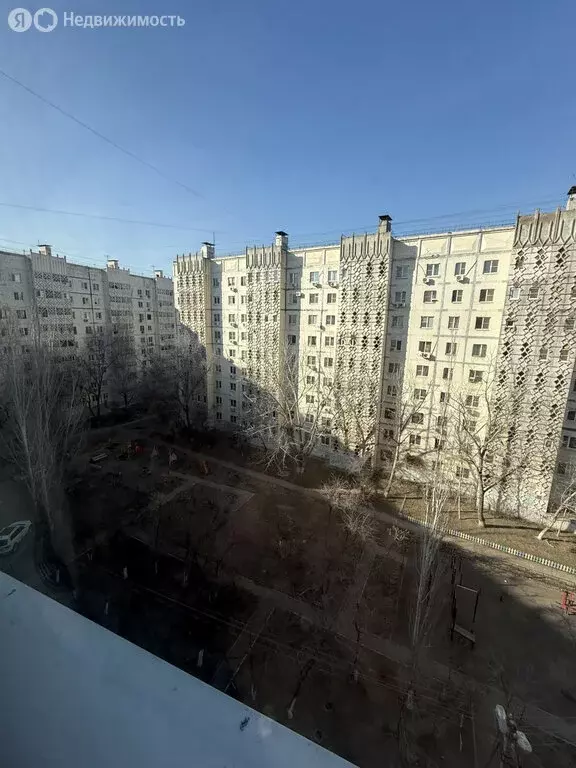 3-комнатная квартира: Астрахань, улица Куликова, 13 (68.6 м) - Фото 2