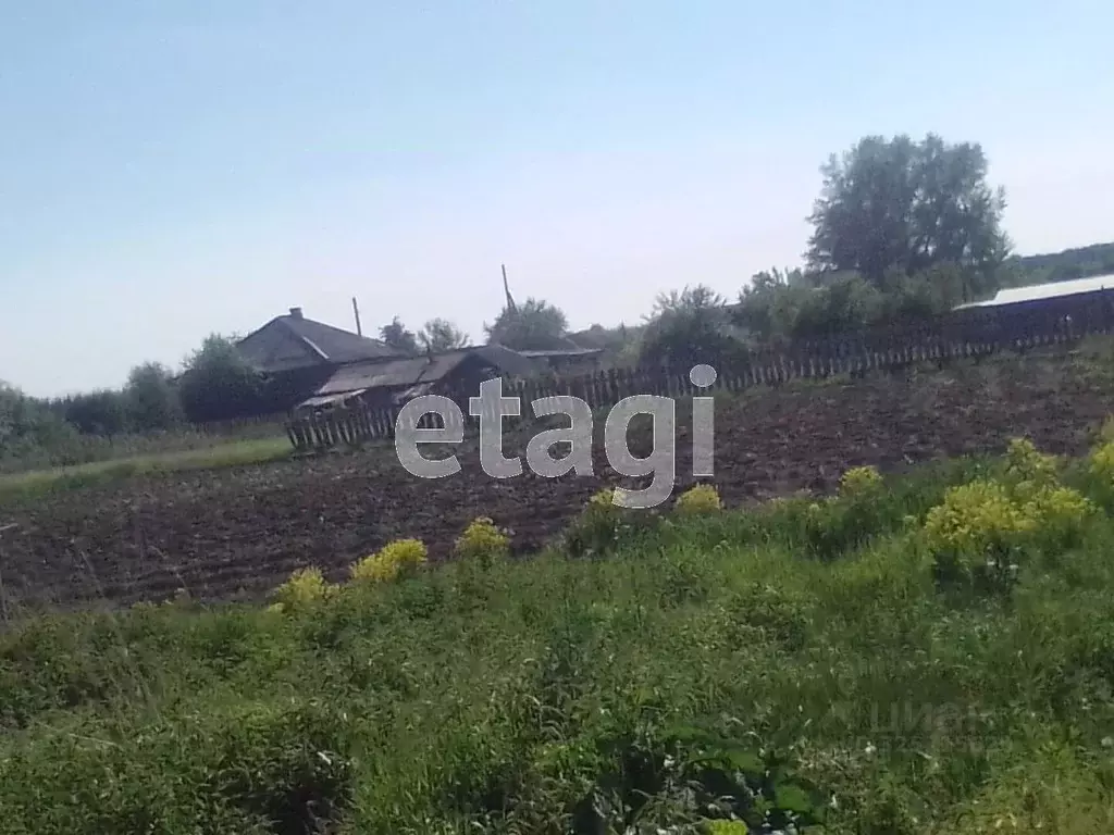 Участок в Свердловская область, Талицкий муниципальный округ, д. ... - Фото 1