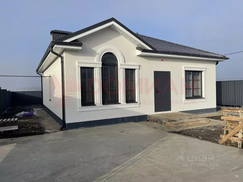 Дом в Ростовская область, Ростов-на-Дону Сосновая ул. (130 м) - Фото 1