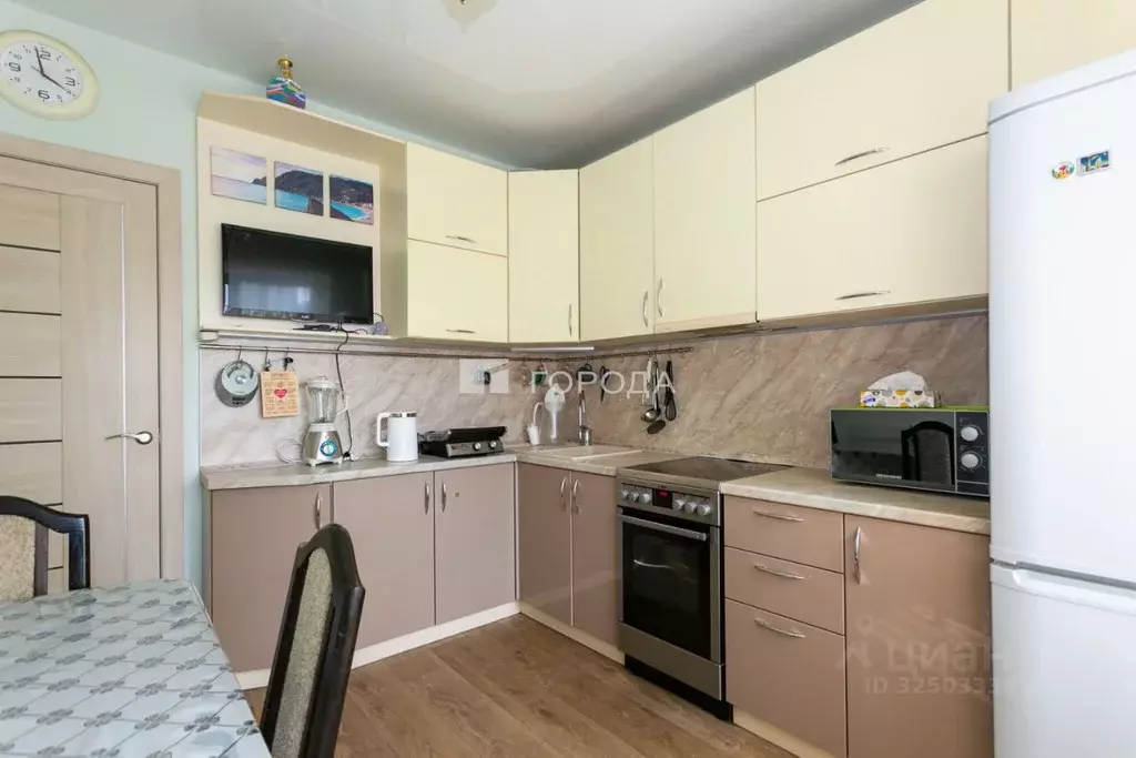 2-к кв. Новосибирская область, Новосибирск Горский мкр, 54 (90.0 м) - Фото 2