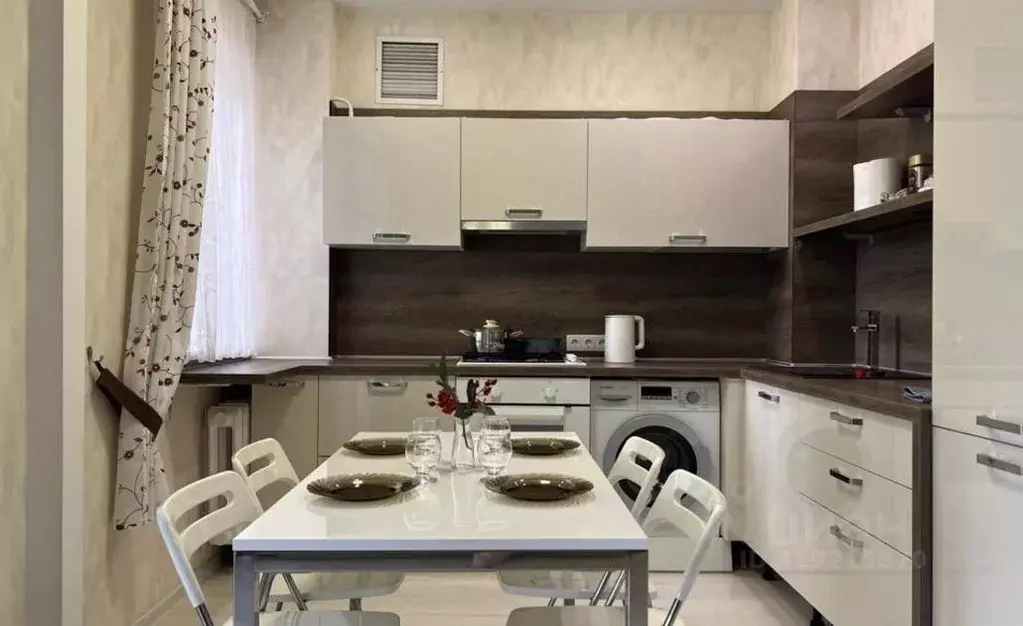 1-к кв. Татарстан, Казань ул. Гарифа Ахунова, 14 (42.0 м) - Фото 1