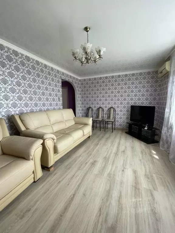 2-к кв. Астраханская область, Астрахань Каунасская ул., 49к1 (49.2 м) - Фото 1