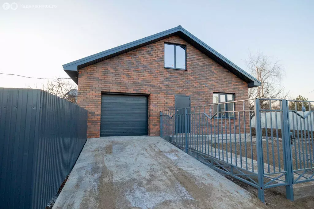 Дом в Нежинский сельсовет, СНТ Нежинка, Вишнёвая улица (111 м) - Фото 1