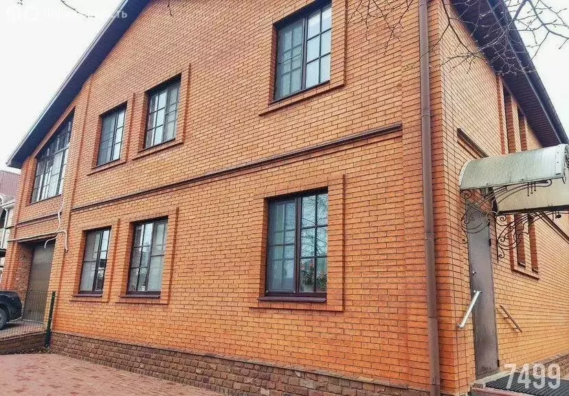 Дом в посёлок Янтарный, Пограничная улица, 7 (227.9 м) - Фото 0