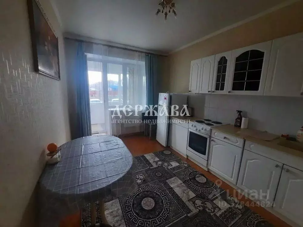 1-к кв. Белгородская область, Старый Оскол Дубрава мкр, 3 кв-л, 35 ... - Фото 2