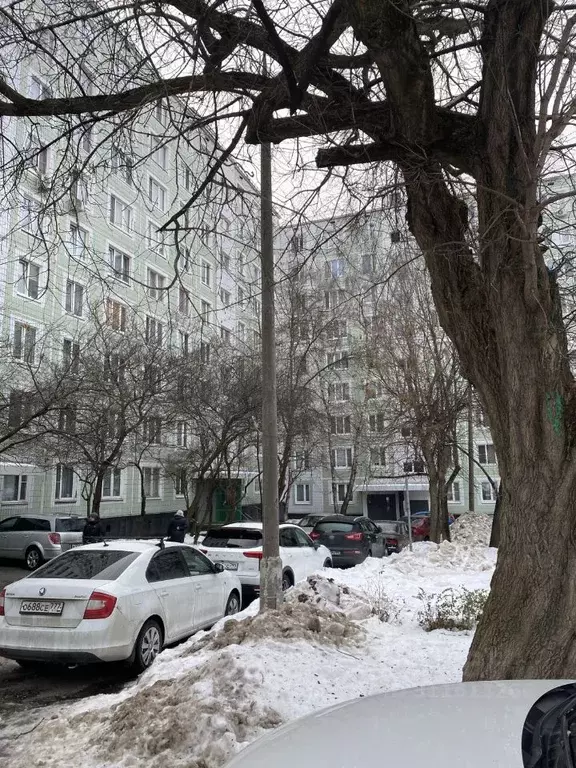 3-к кв. Москва Карельский бул., 4К1 (60.6 м) - Фото 0