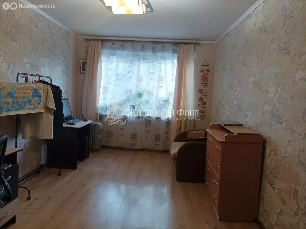 3-комнатная квартира: Курск, проспект Ленинского Комсомола, 58 (61.2 ... - Фото 1