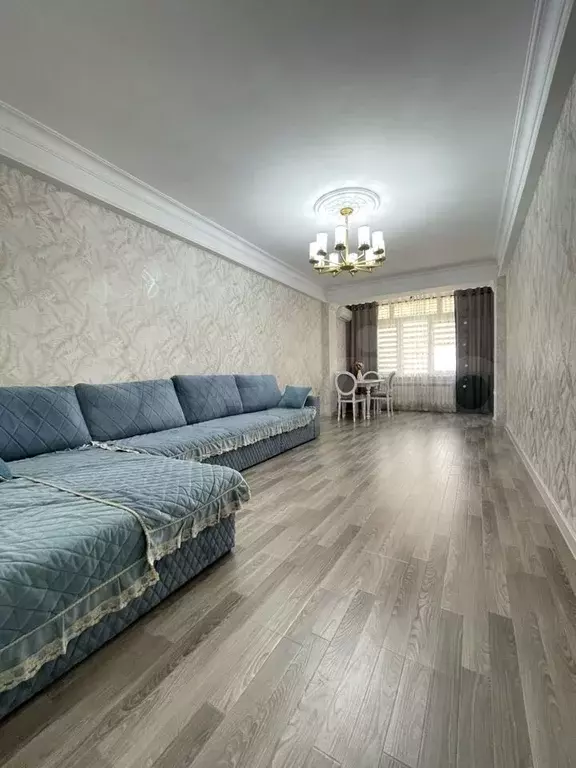 2-к. квартира, 70 м, 5/9 эт. - Фото 0