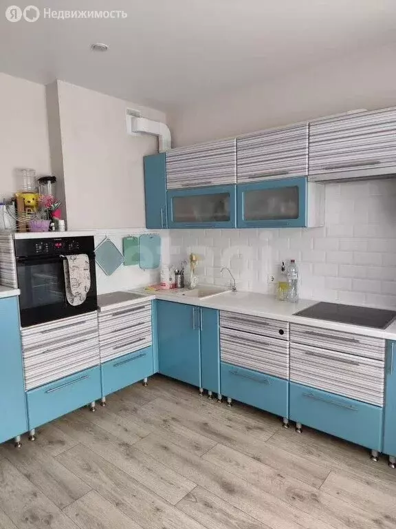 2-комнатная квартира: Воронеж, улица Академика Конопатова, 11 (82.3 м) - Фото 0