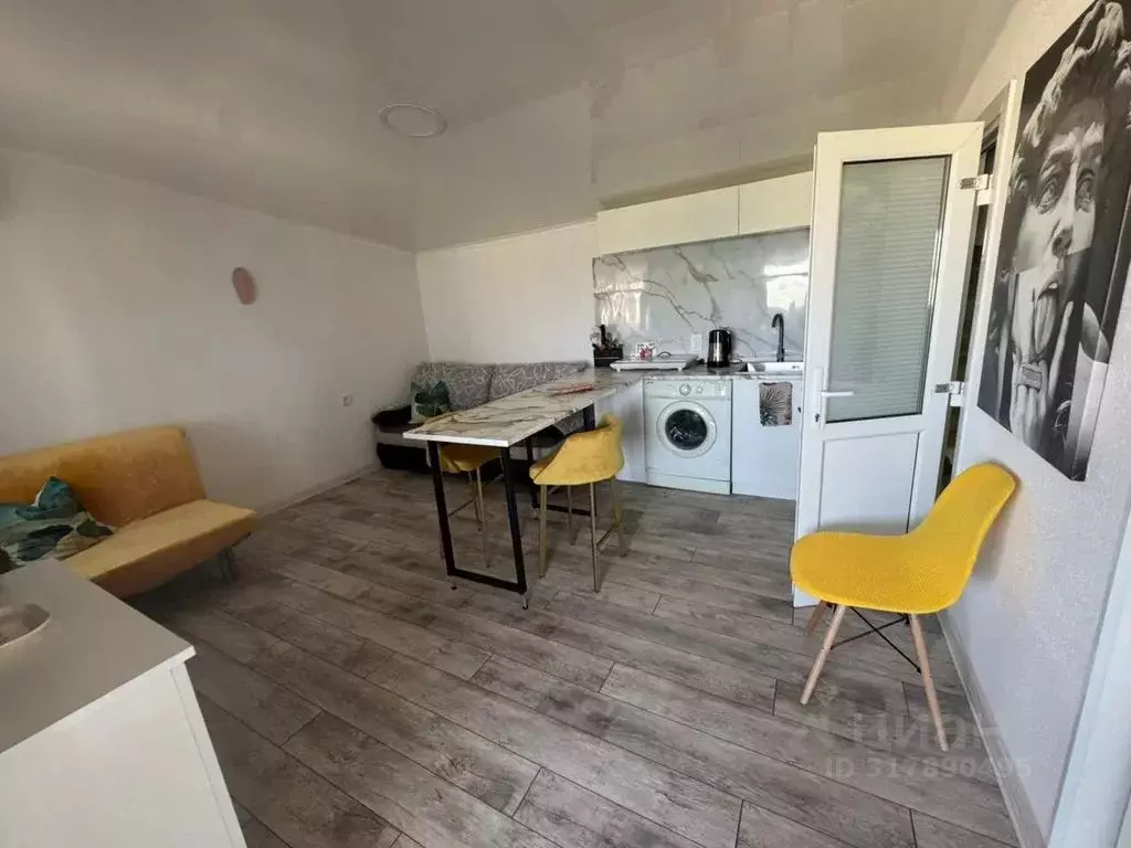 Дом в Краснодарский край, Ейск ул. Шмидта, 61 (36 м) - Фото 1