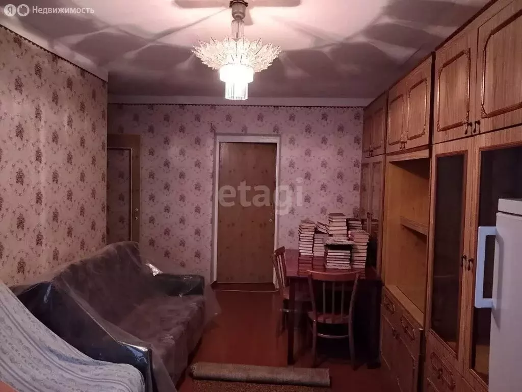 3-комнатная квартира: Губкин, улица Лазарева, 7А (60.3 м) - Фото 0