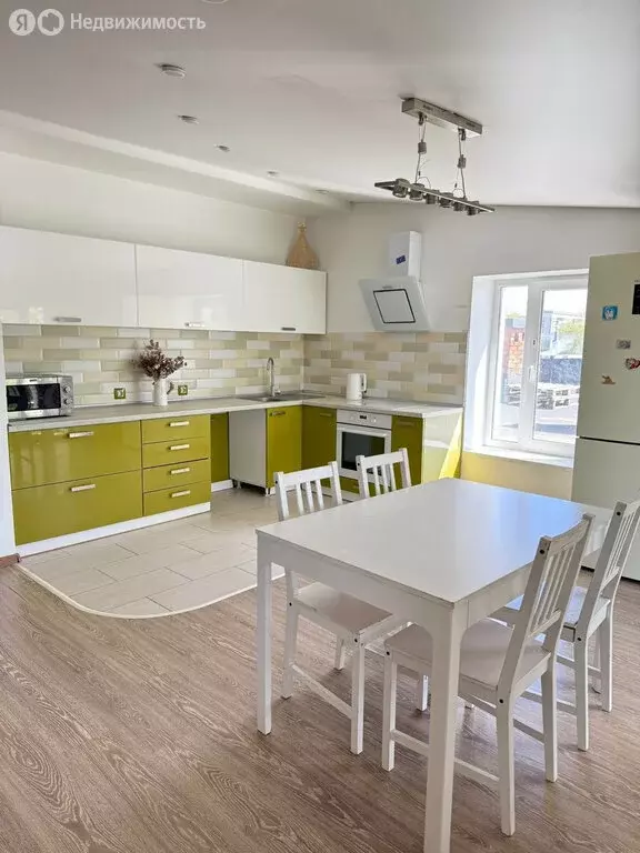 3-комнатная квартира: Томск, Алтайская улица, 24 (110 м) - Фото 1