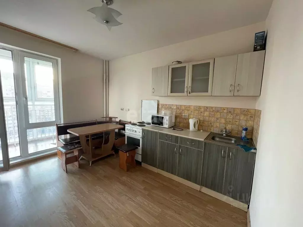 1-к кв. Тюменская область, Тюмень ул. Николая Федорова, 17 (39.0 м) - Фото 1