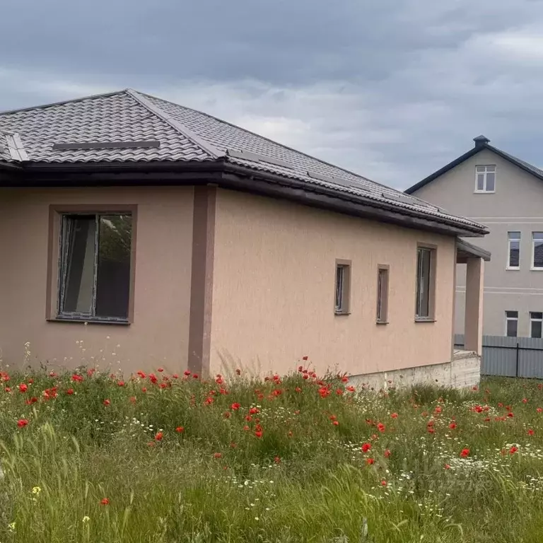 Дом в Крым, Симферопольский район, с. Мирное ул. Черноморская (120 м) - Фото 1