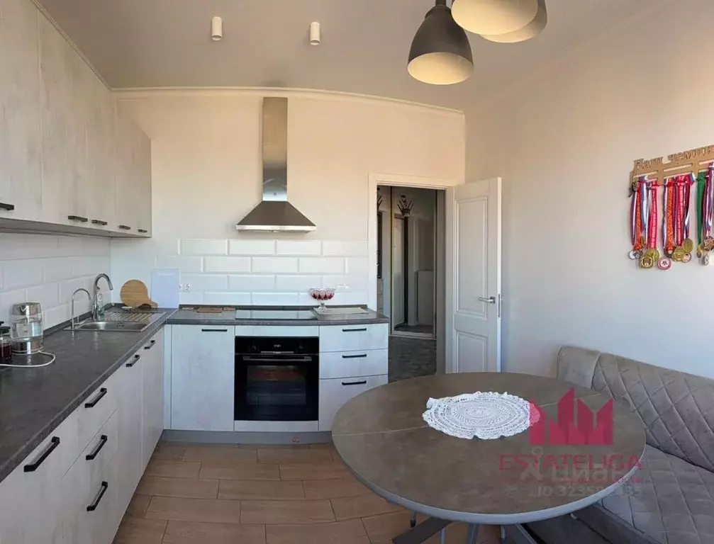 1-к кв. Московская область, Одинцово ул. Сколковская, 3В (43.0 м) - Фото 1