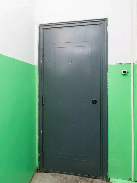 4-комнатная квартира: Тюмень, Молодёжная улица, 28 (70.9 м) - Фото 1