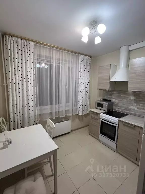 1-к кв. Москва Внуковское поселение, ул. Летчика Ульянина, 2 (37.0 м) - Фото 1