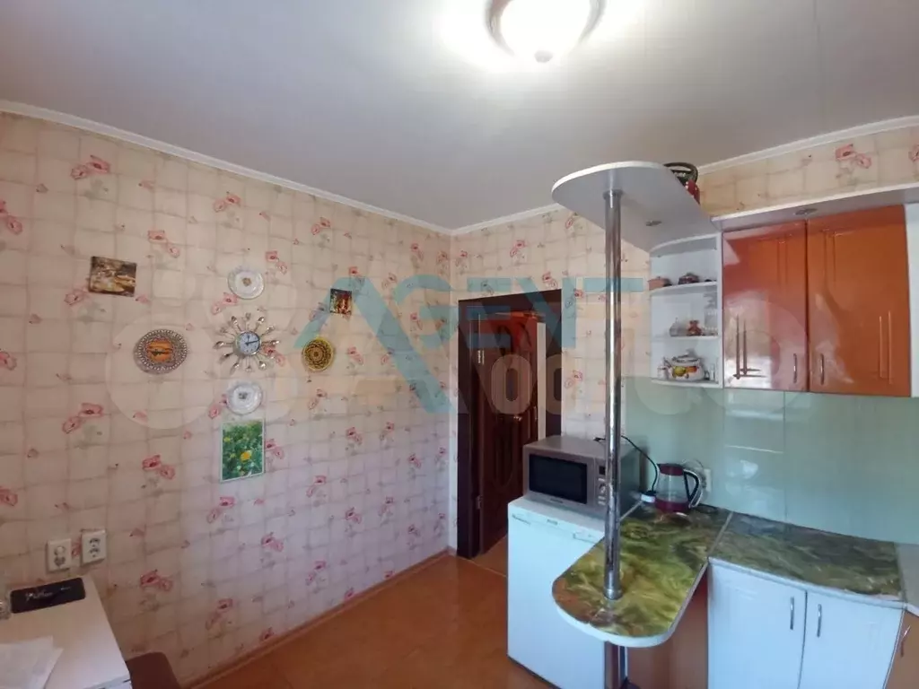 2-к. квартира, 58 м, 2/10 эт. - Фото 1