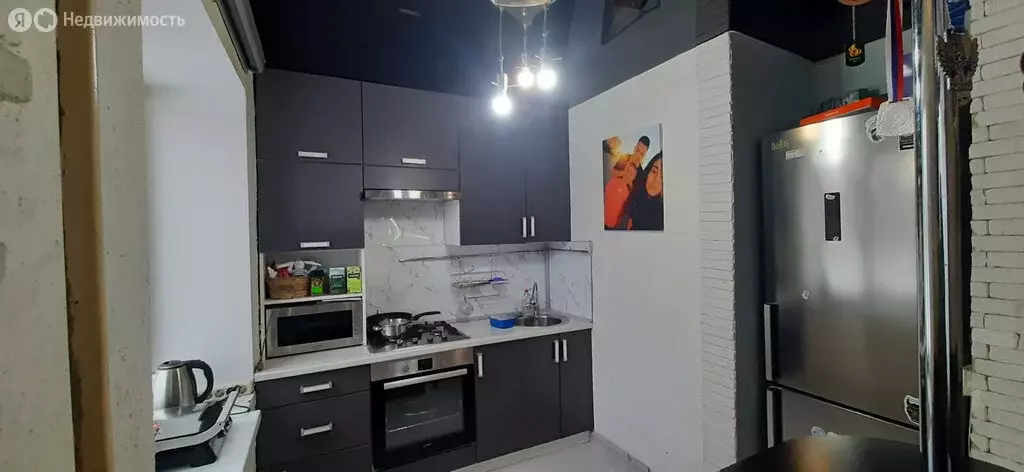 2-комнатная квартира: Сухой Лог, улица Белинского, 54Б (43 м) - Фото 1