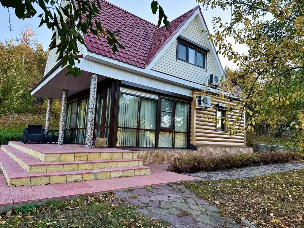 Дом в Самарская область, Шигонский район, Волжский Утес с/пос, с. ... - Фото 1