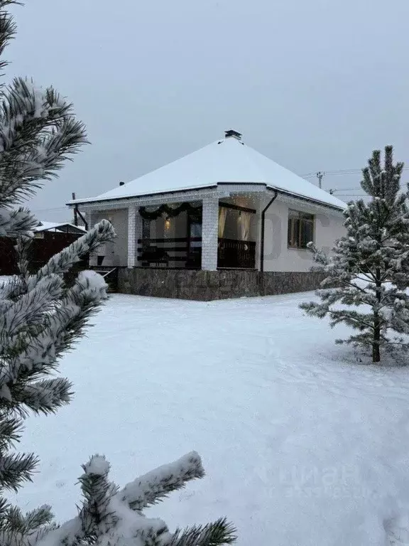 Коттедж в Свердловская область, Березовский муниципальный округ, пос. ... - Фото 1