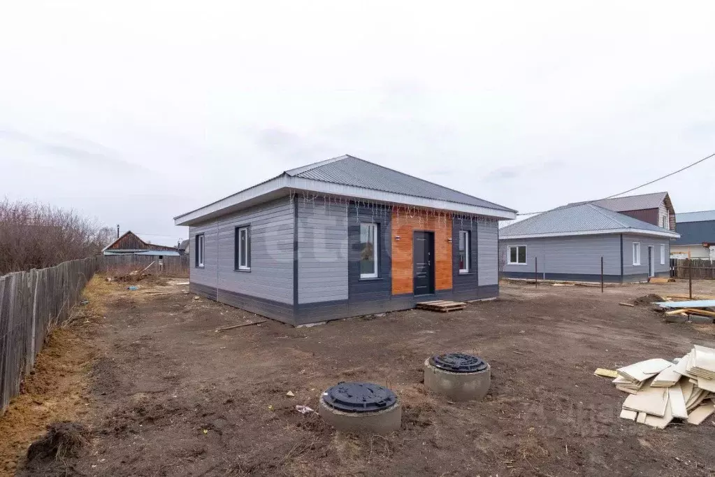 Дом в Тюменская область, Тюмень Садовое товарищество Липовый остров, ... - Фото 1