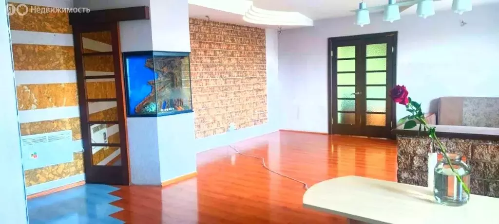 2-комнатная квартира: Абакан, улица Пушкина, 115 (74 м) - Фото 1