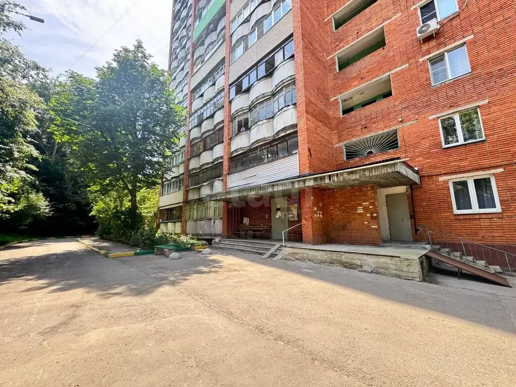 4-комнатная квартира: Тула, улица Макаренко, 13к2 (72.4 м) - Фото 1