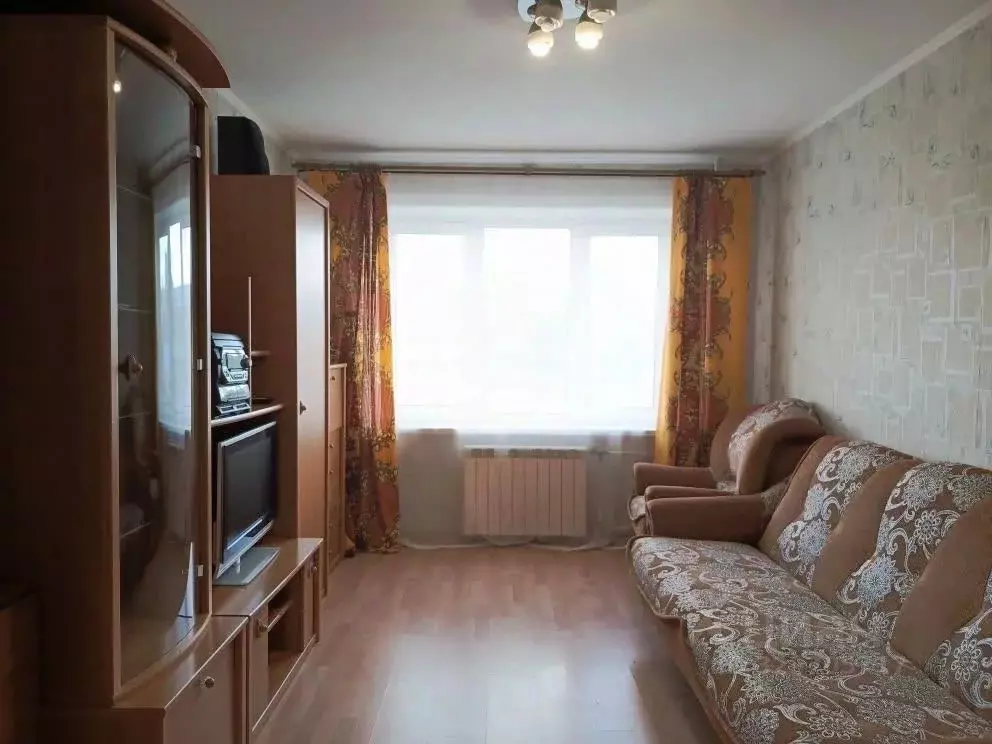 1-к кв. Ленинградская область, Кириши просп. Ленина, 42 (34.5 м) - Фото 1
