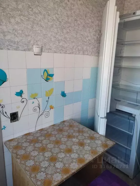 2-к кв. Кемеровская область, Кемерово ул. Ворошилова, 11А (43.0 м) - Фото 0