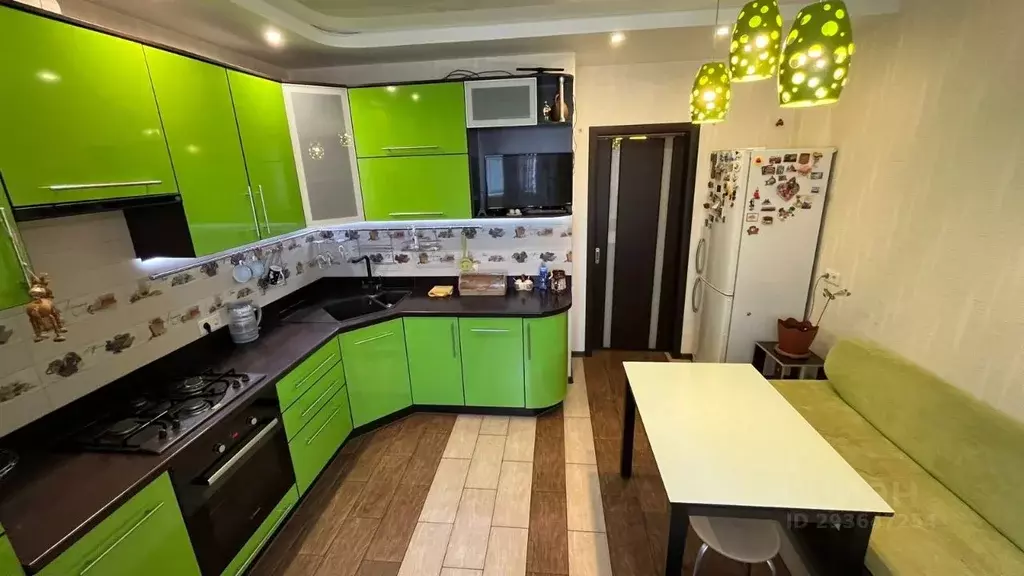 2-к кв. Мордовия, Саранск ул. Победы, 20/2 (64.0 м) - Фото 0