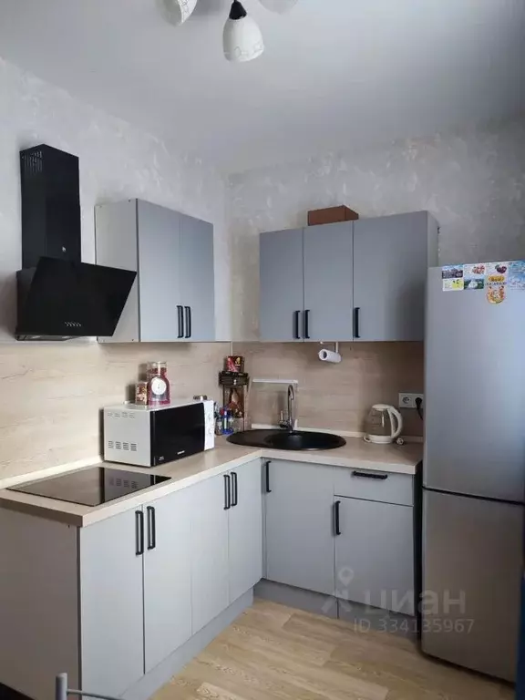 1-к кв. Москва пос. Внуково, ул. Плотинная, 1к1 (37.5 м) - Фото 1