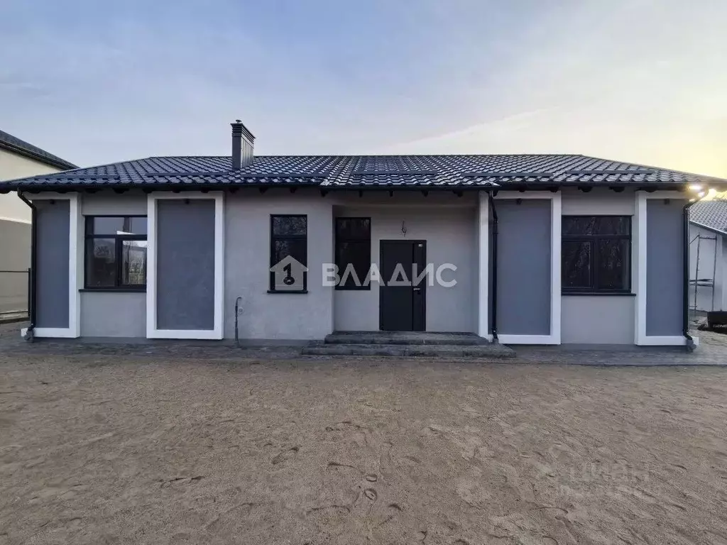 Дом в Калининградская область, Гурьевский муниципальный округ, пос. ... - Фото 2