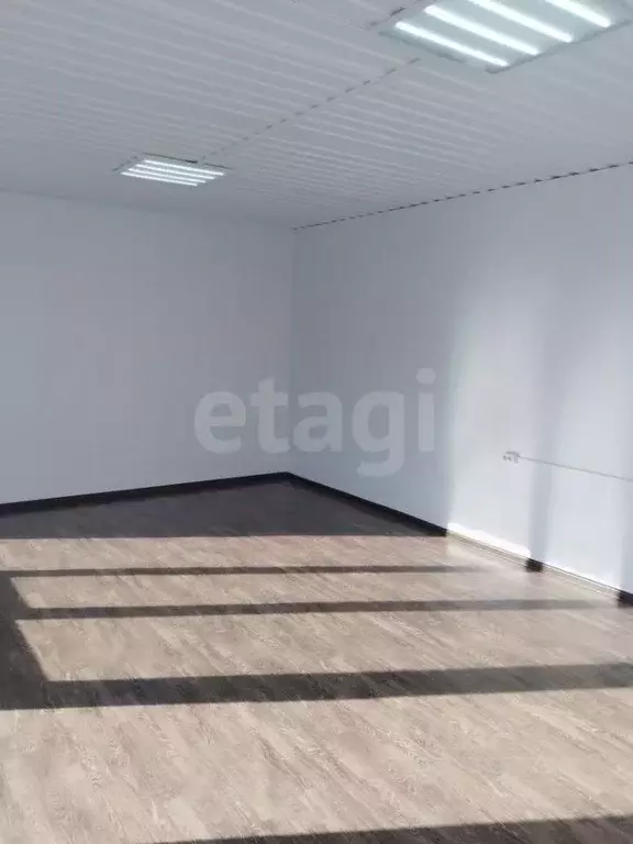 Торговая площадь в Омская область, Омск ул. 5-я Путевая, 174 (30 м) - Фото 1