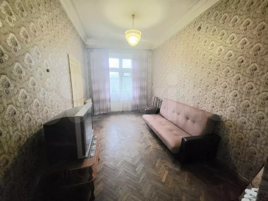 Комната 18 м в 3-к., 5/5 эт. - Фото 1