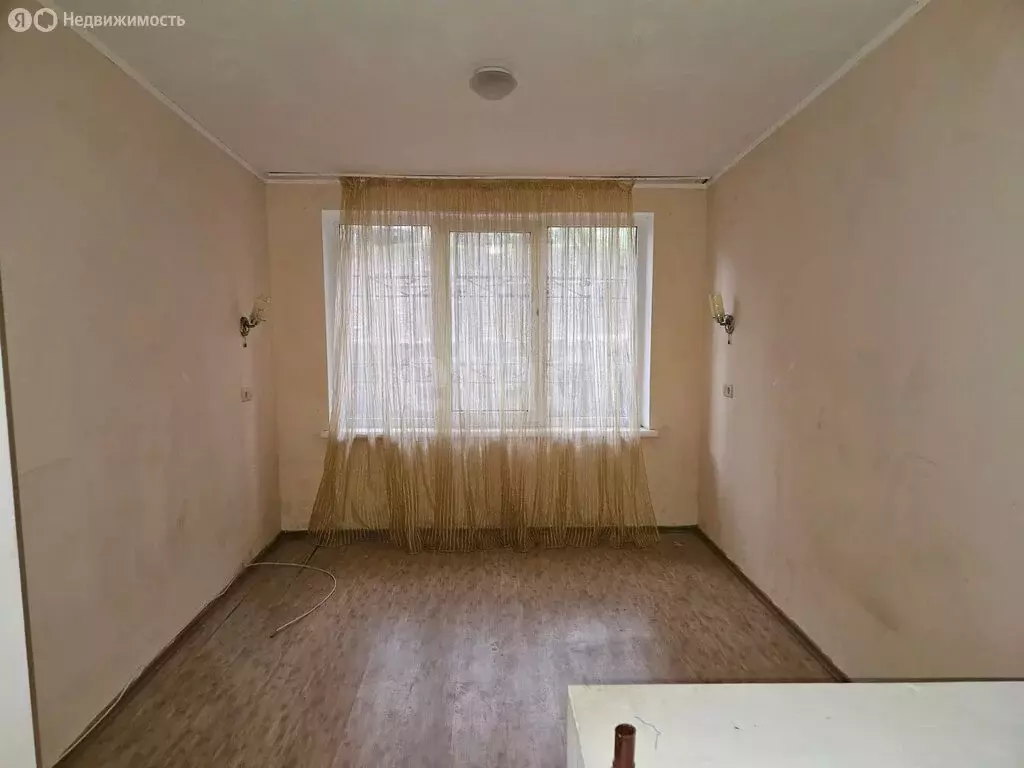 2-комнатная квартира: Алушта, Ялтинская улица, 17 (23 м) - Фото 1