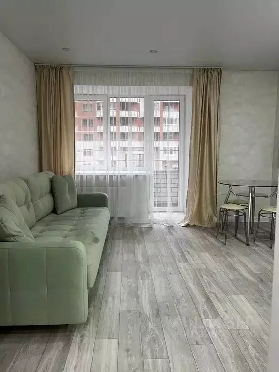 1-к кв. Татарстан, Казань ул. Зур Урам, 1К (43.0 м) - Фото 1