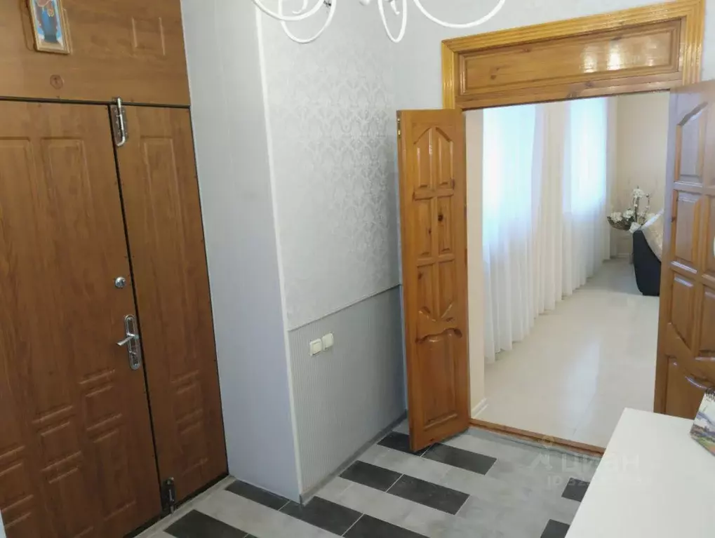 Коттедж в Курская область, Курск Есенинская ул., 34 (280 м) - Фото 2